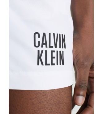 Calvin Klein Intense Power Kratke kopalke z dvojnim pasom bele barve