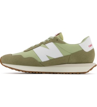 New Balance Suede trainers 237 green
