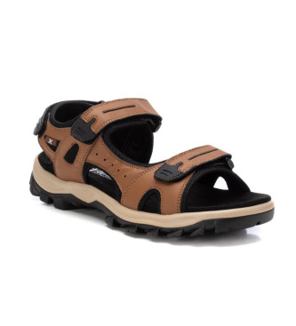 Xti Sandals 142784 brown