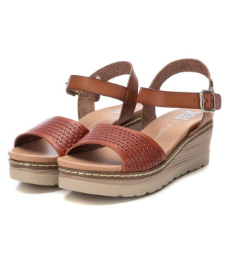 Xti Sandals 142911 brown -Height 6cm wedge