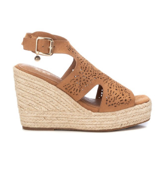 Xti Sandals 142437 brown -Height wedge 9cm