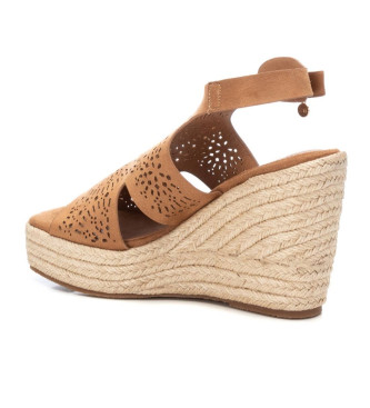 Xti Sandals 142437 brown -Height wedge 9cm
