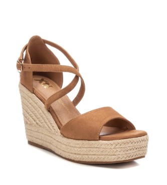Xti Sandals 142438 brown -Height wedge 9cm