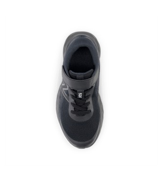 New Balance Shoes 520v8 black