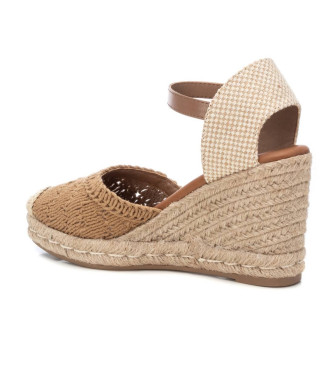 Xti Sandals 142335 brown -Height wedge 8cm