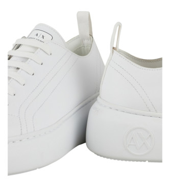 Armani Exchange Sneakers in pelle bianca tinta unita