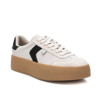 Xti Trainers 142953 white