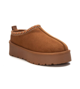 Xti Clogs 143237 braun