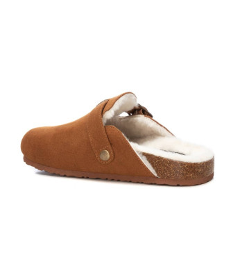 Xti Clogs 143240 braun