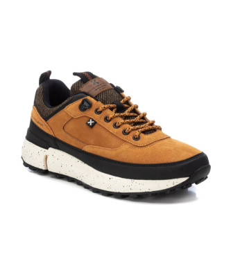 Xti Trainers 143171 brown