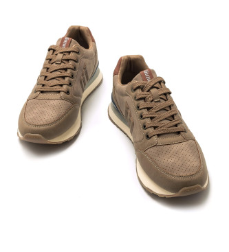 Mustang Trainers Porland Classic brown