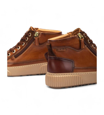 Pikolinos Riells brown leather trainers