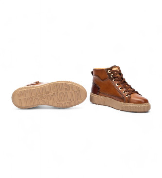 Pikolinos Riells brown leather trainers