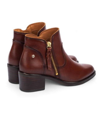 Pikolinos Bacarot brown leather high heel ankle boots