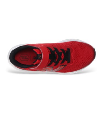 New Balance Scarpe da ginnastica rosse in Fresh Foam Arishi V4 con cinturino in pizzo elastico