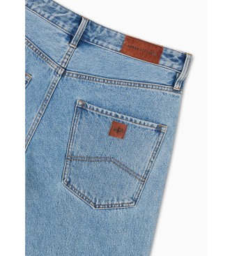 Armani Exchange Jeans holgados J83 en denim ndigo claro azul