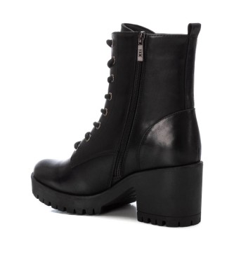 Xti Buty za kostkę Basic 143507 Czarny