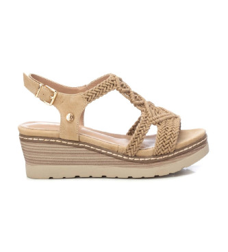 Xti Sandalias 142838 beige