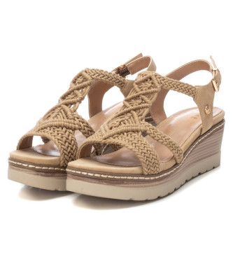 Xti Sandalias 142838 beige