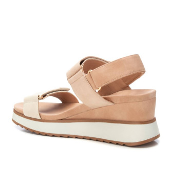 Xti Sandals 143848 taupe