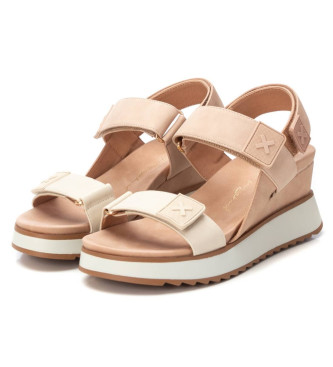 Xti Sandals 143848 taupe