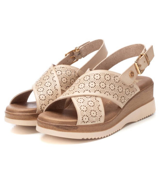 Xti Sandalias 143852 beige