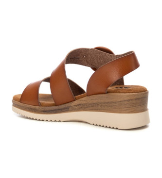 Xti Sandalias 143944 marrn