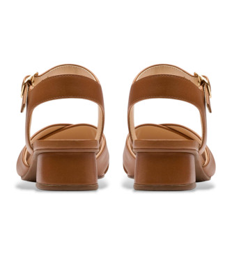 Clarks Ledersandalen Serina35 Cross braun