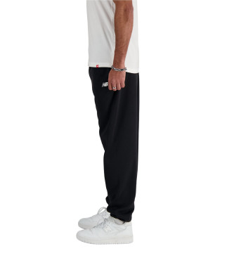 New Balance Spodnie Jogger Sport Essentials czarne