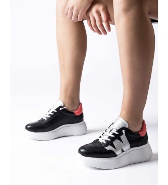 Wonders Usnjene športne copate Roma 25 black