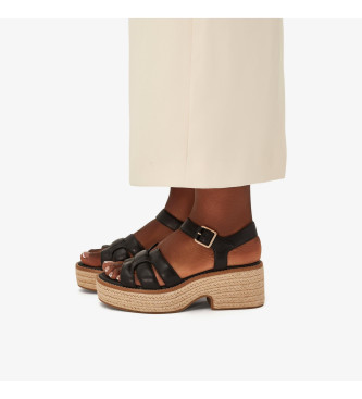 Clarks Usnjeni sandali Coledale Strap črne barve