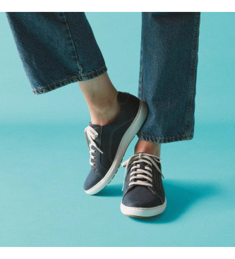 Clarks Nalle Lace marineblaue Lederturnschuhe