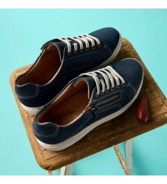Clarks Nalle Lace marineblaue Lederturnschuhe