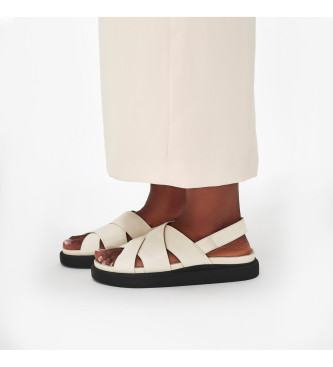 Clarks Białe kremowe skórzane sandały Aristella Sun