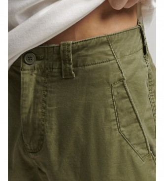 Superdry Organic cotton cargo shorts Core green