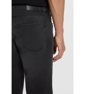 BOSS Kavbojke Maine black