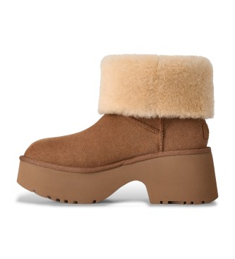UGG Bottes classiques en cuir Esmee marron