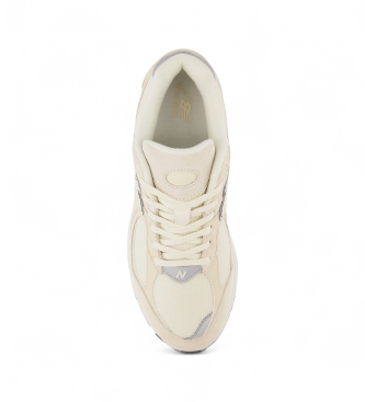 New Balance Chaussures en cuir 2002R beiges