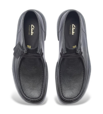 Clarks Torview Hi black leather shoes