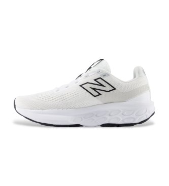 New Balance Fresh Foam 520 v9 white sneakers