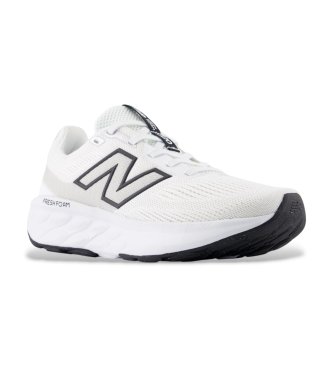 New Balance Fresh Foam 520 v9 white sneakers