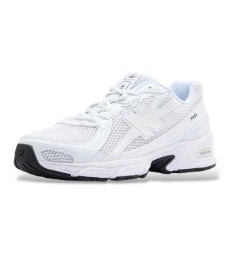 New Balance 740 white sneakers