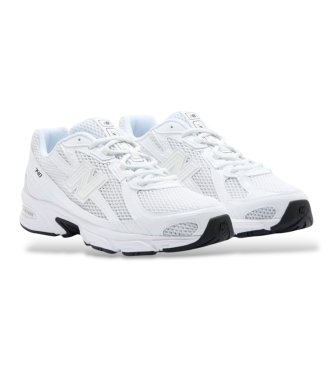 New Balance 740 white sneakers