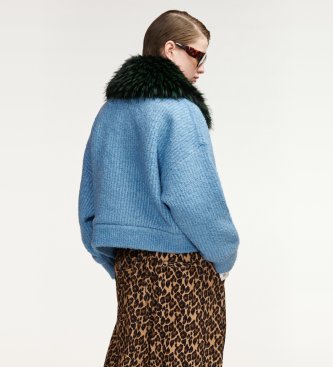 Essentiel Antwerp Strickjacke mit Kunstfell Kanada blau