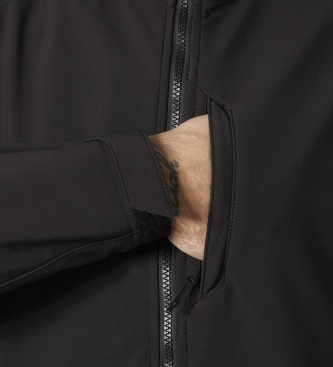 Helly Hansen Jaqueta softshell com capuz Paramount preta