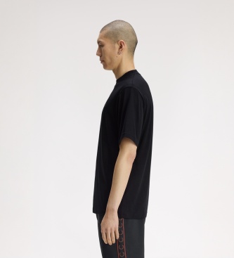 Fred Perry T-shirt med reflekterande tryck svart