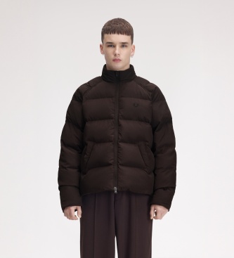 Fred Perry Braune gesteppte Jacke mit Raglanärmeln