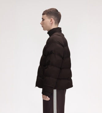 Fred Perry Braune gesteppte Jacke mit Raglanärmeln