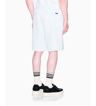 A|X Armani Exchange Bermuda met versleten effect wit