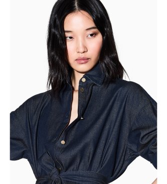 A|X Armani Exchange Ausgestelltes Chambray-Kleid mit marineblauem Gürtel